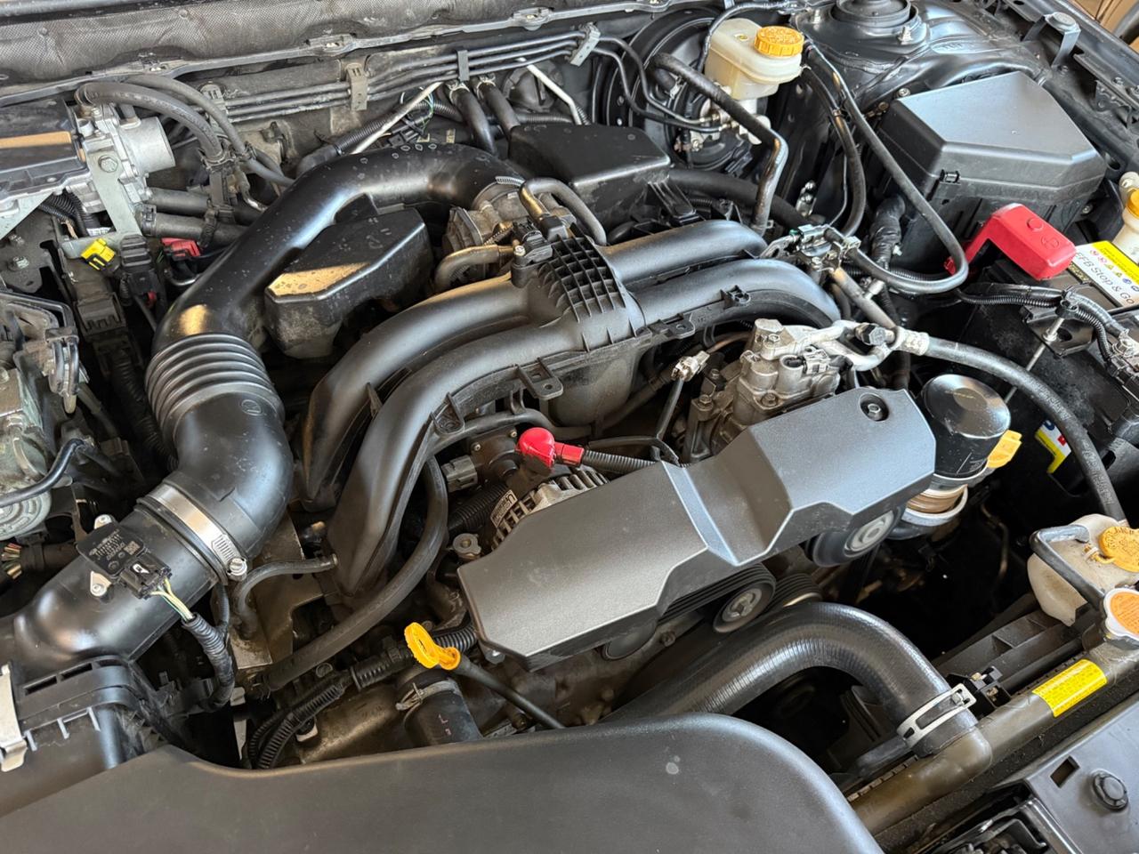 Subaru OUTBACK 2.5i Lineartronic Premium GPL DOPPIE GOMME