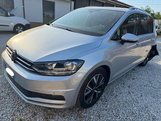 VOLKSWAGEN Touran 1.5 TSI ACT DSG EVO Executive BlueMotion INC.