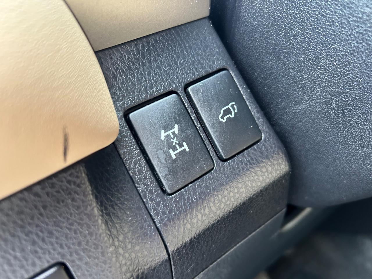 Toyota RAV 4 RAV4 2.0 D-4D 4WD Lounge
