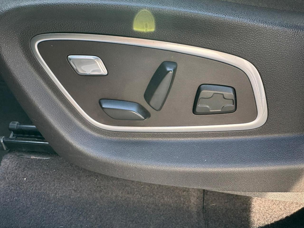 Renault Espace 7 posti dCi 160CV EDC Energy Initiale Paris 4Control Garanzia