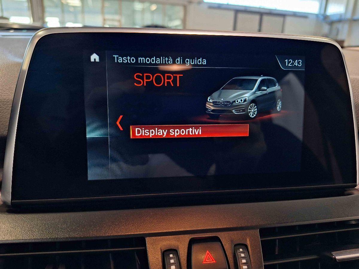 BMW 225xe Active Tourer iPerformance - 4X4 - RETROCAMERA - GAR. 24 MESI
