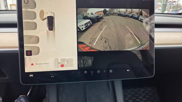 TESLA Model Y RWD PERMUTE UNICOPROPR. OK NEOPAT. GANCIO TRAINO