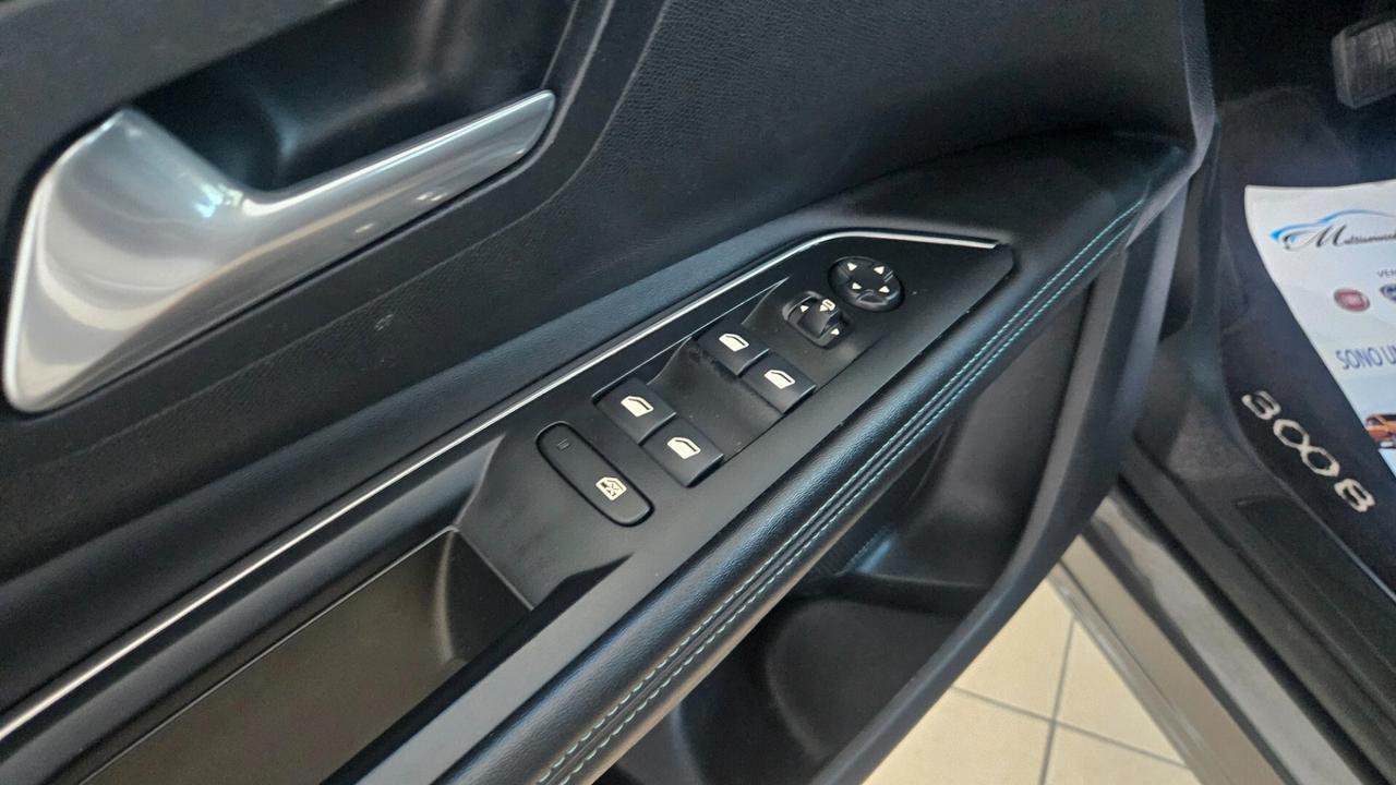 Peugeot 3008 BlueHDi 130 S&S EAT8 Allure