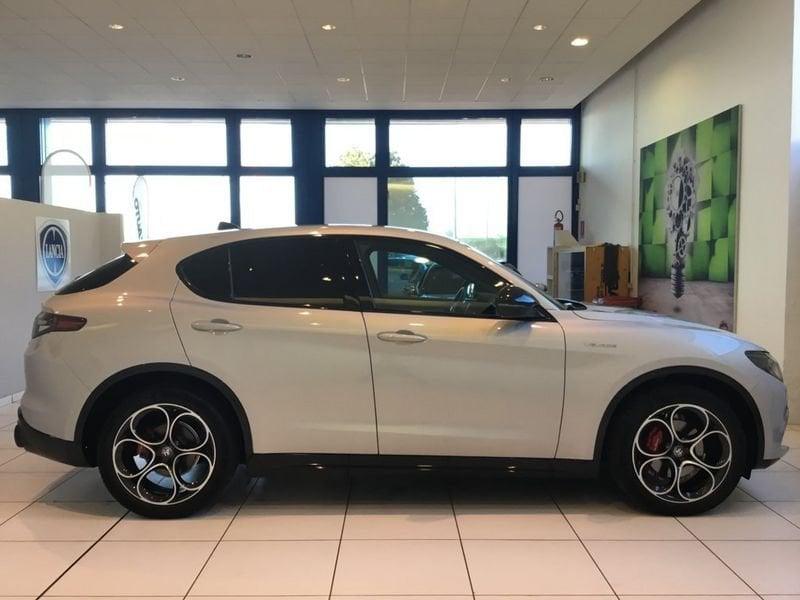 Alfa Romeo Stelvio 2.2 Turbodiesel 210 CV AT8 Q4 Veloce MY24