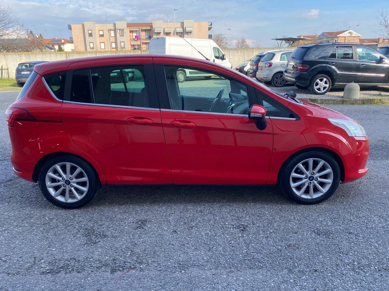 Ford B-Max 1.4 90 CV GPL Titanium