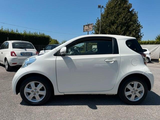 Toyota iQ 1.0 Multidrive