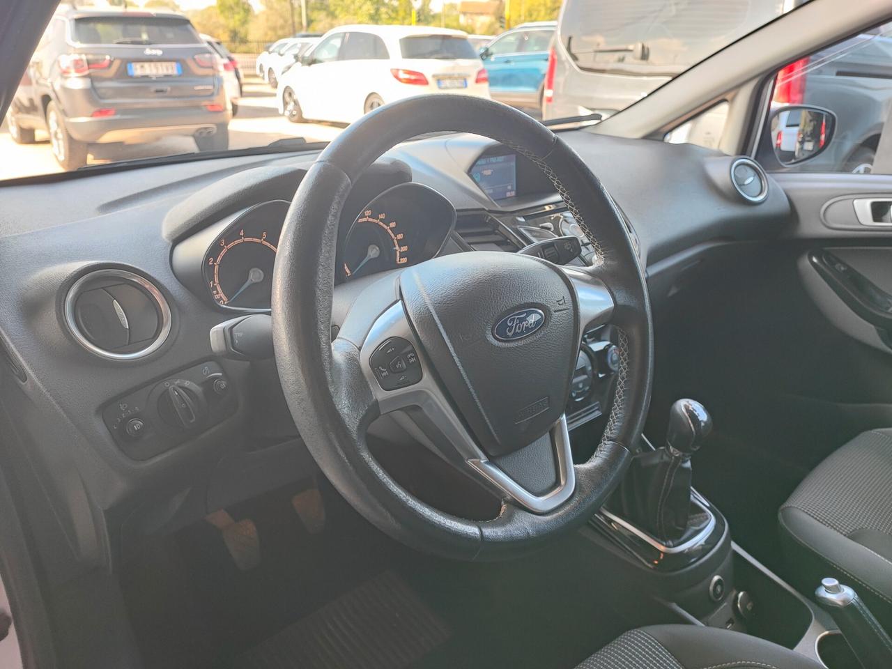 Ford Fiesta 1.4 5p. Bz.- GPL Titanium