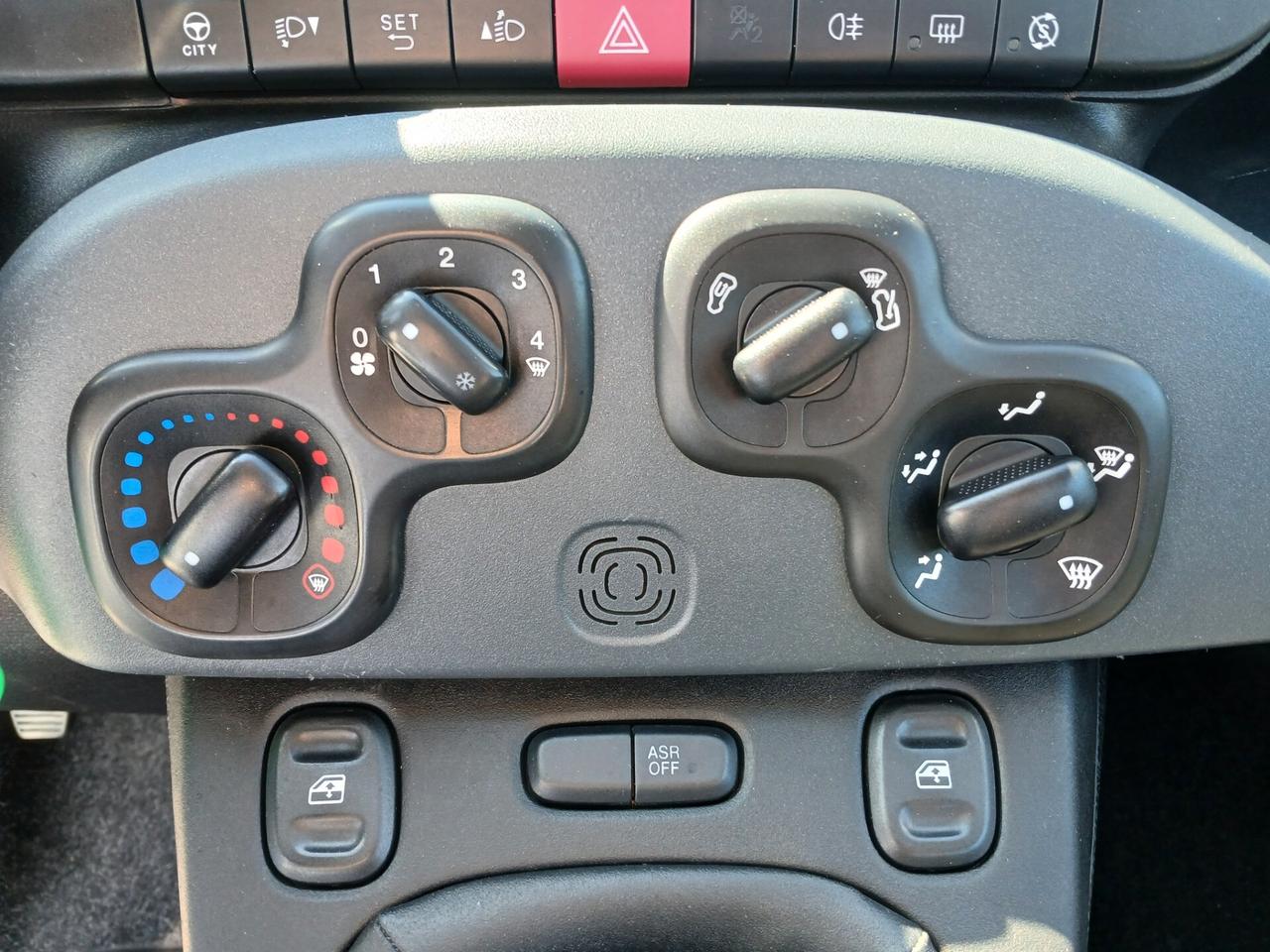 Fiat Panda 1.0 HYBRID 70CV 2021