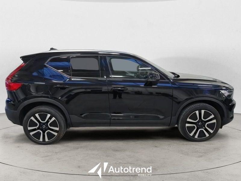 Volvo XC40 T3 163 CV Automatica NAVI LED Business Plus