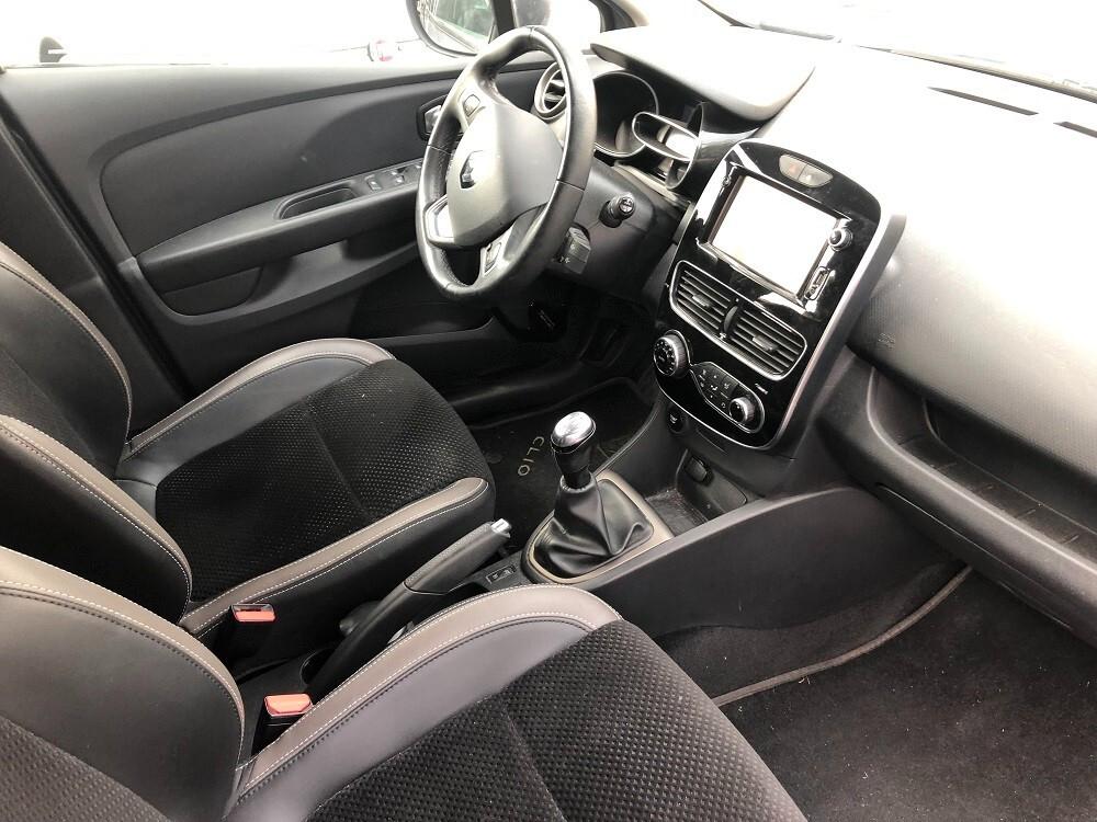 Renault Clio 1.2 75CV 5 porte Intens