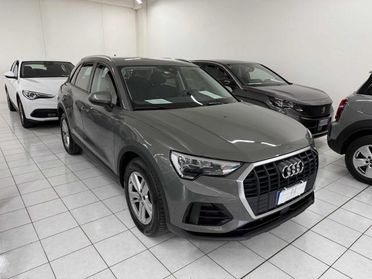 AUDI Q3 35 TDI S tronic Business NAVI