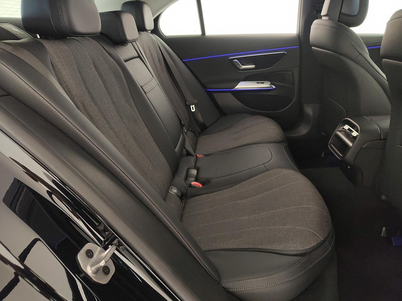 Mercedes-Benz E 200 d Advanced auto