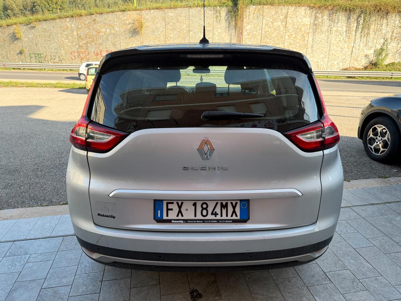 Renault Grand Scenic dCi 8V 110 CV Energy Sport Edition2