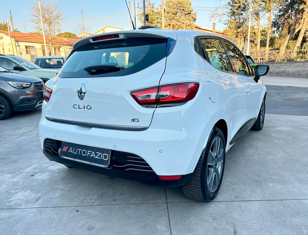 Renault Clio 1.5 dCi 8V 75CV 5 porte Costume National