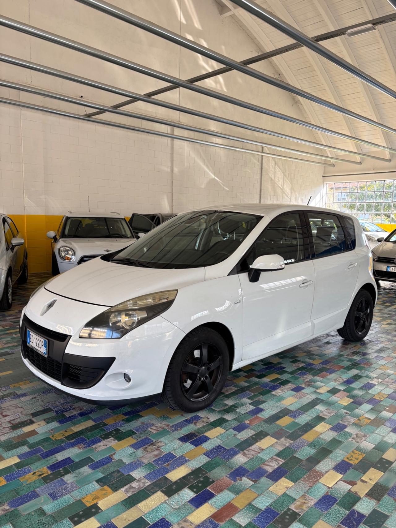 Renault Scénic X-Mod 1.5 dCi 110CV Luxe
