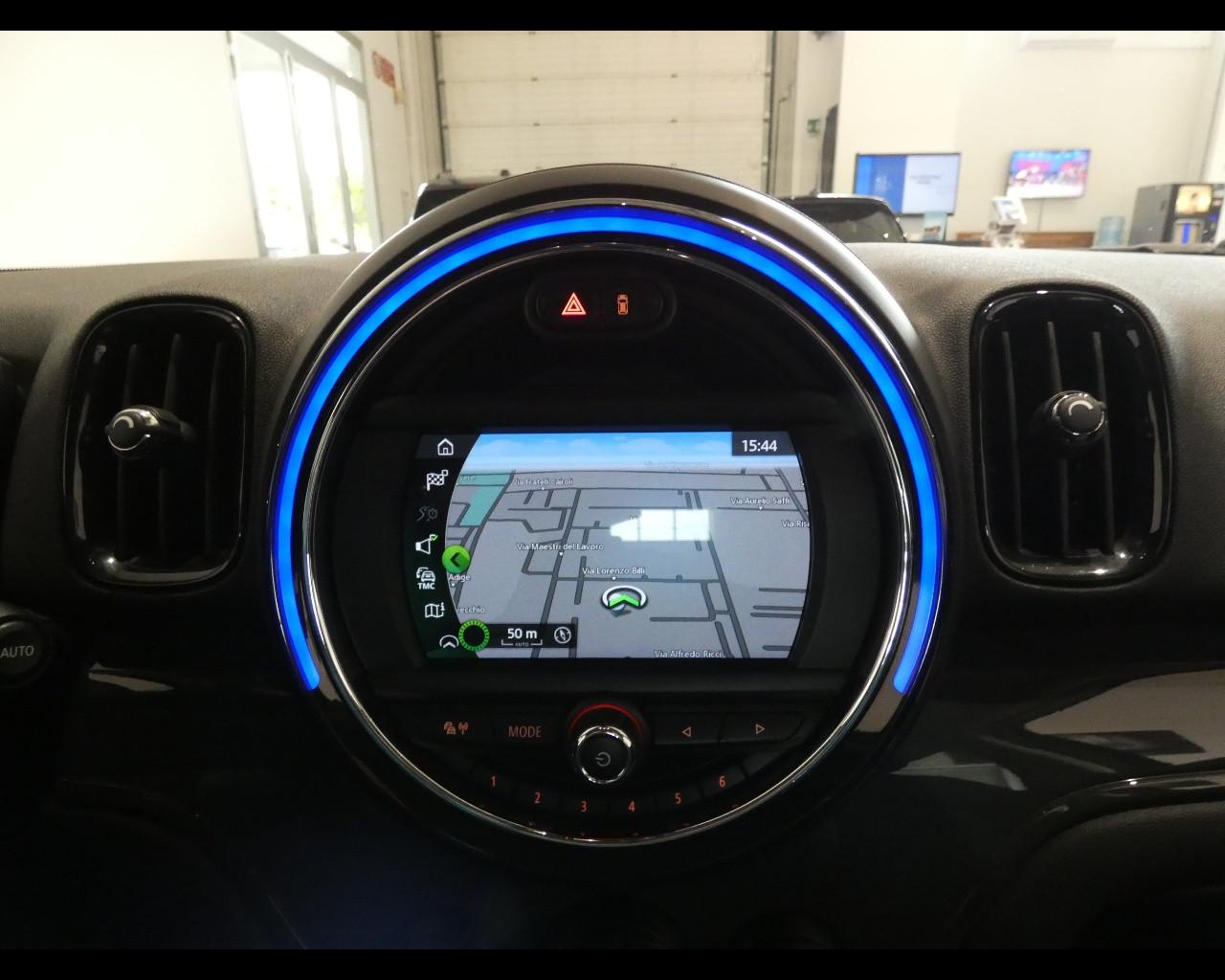 MINI Mini Countrym.(F60) - Mini 2.0 Cooper D Business Countryman