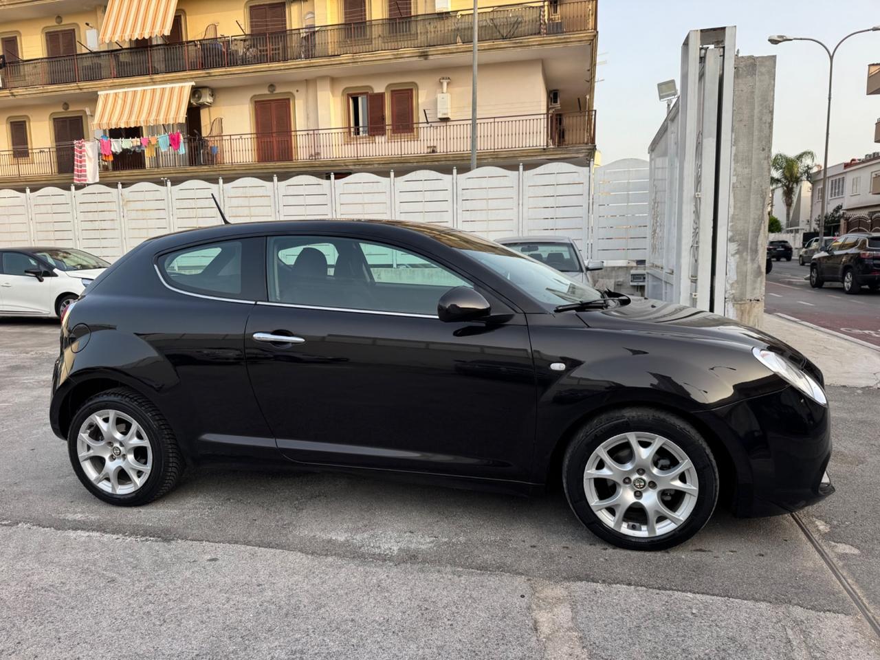 Alfa Romeo Mito 1.4 BENZINA 78CV Distinctive 2009