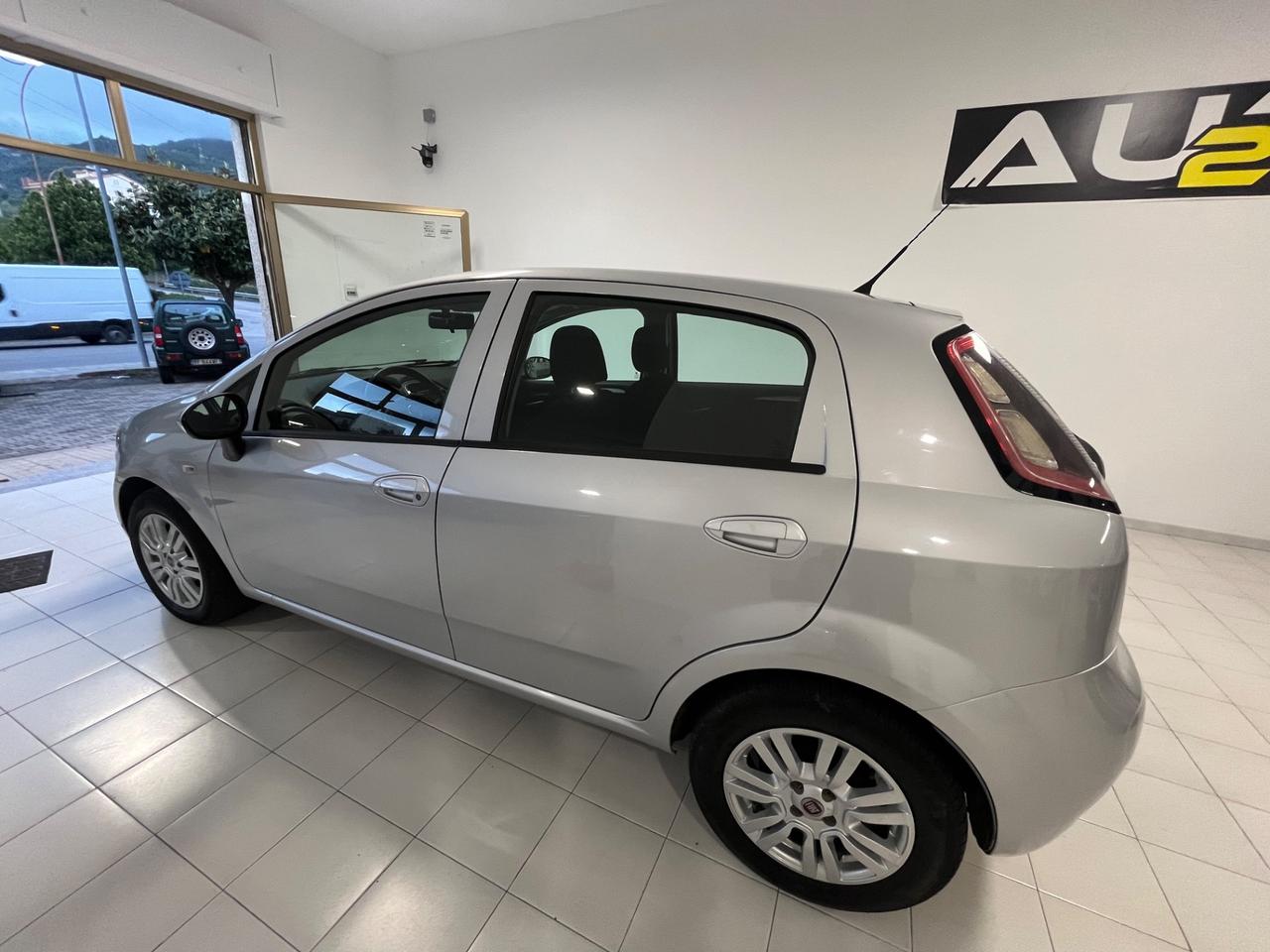 Fiat Punto 1.3 MJT II 75 CV 5 porte Street