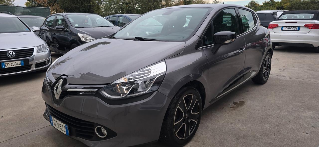 Renault Clio dCi 8V 90CV EDC Start&Stop 5 porte Energy Intens