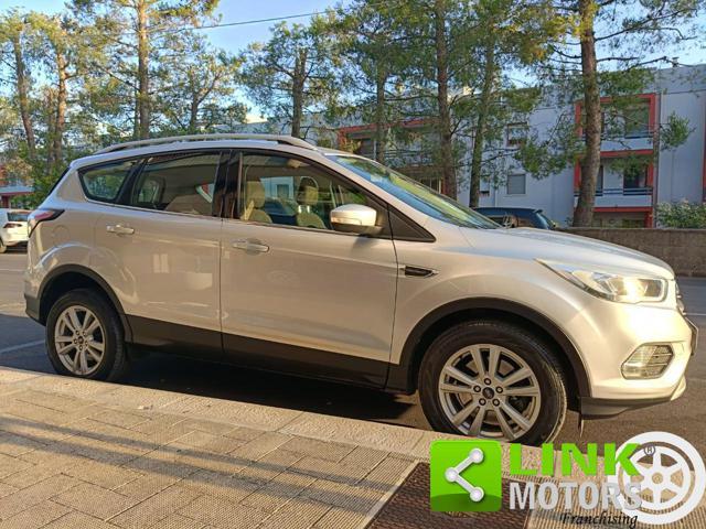 FORD Kuga 1.5 TDCI 120 CV S&S 2WD Powershift Business