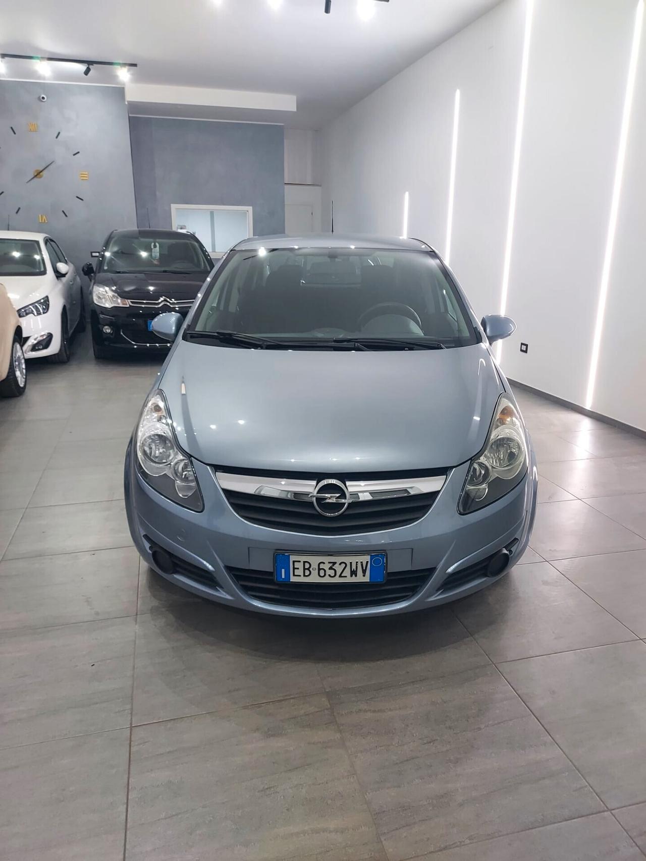 Opel Corsa 1.2 5 porte Easytronic 111 2010