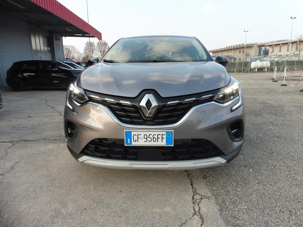 Renault Captur TCe 100 CV Intens