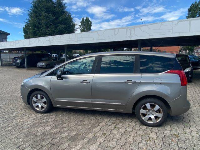 PEUGEOT 5008 1.6 VTi 120CV Tecno