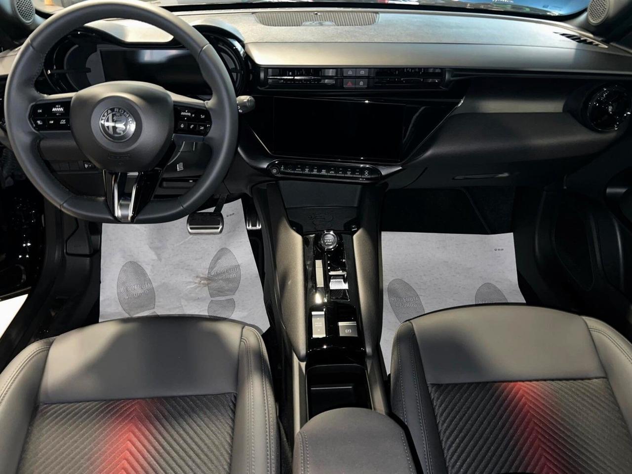 Alfa Romeo Junior 1.2 145 CV Hybrid eDCT6 Ti