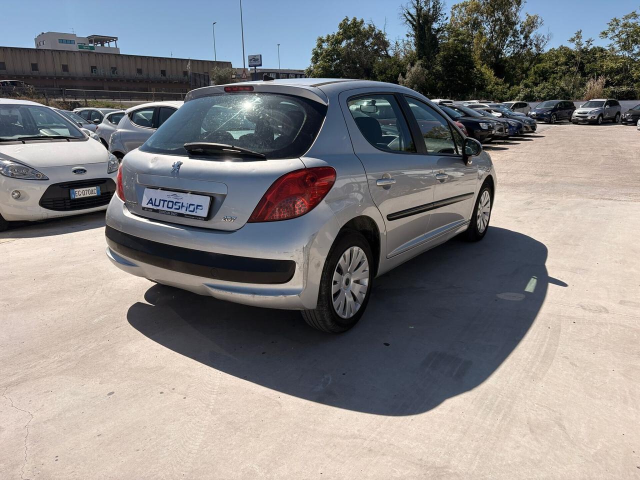 Peugeot 207 1.4 HDi 70CV 5p. X Line