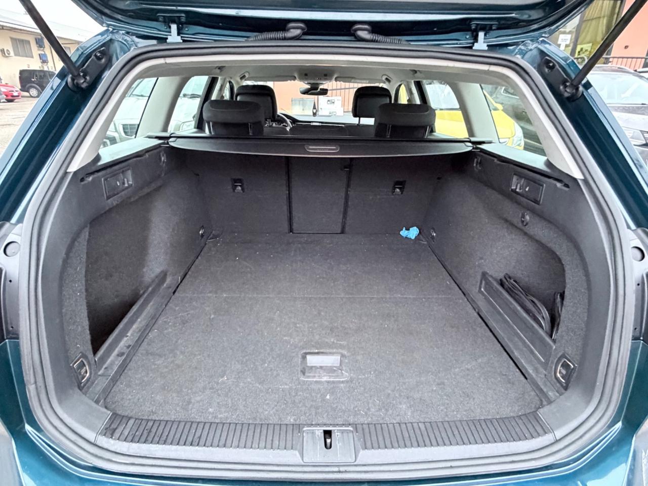 Volkswagen Passat 2.0TDI 150CV AUTOM DSG 2021 EU6