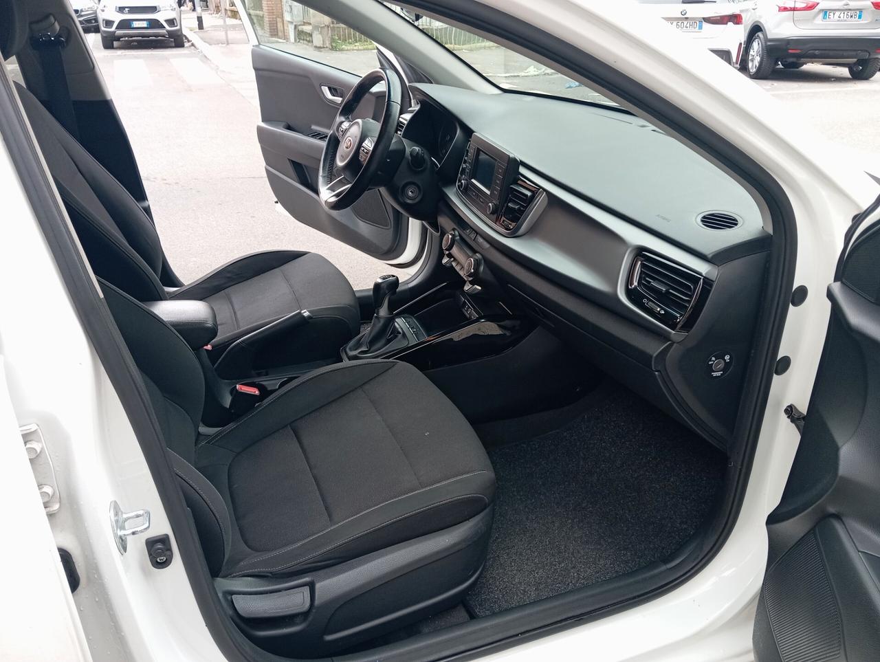 Kia Rio 1.0 T-GDi Cool offerta del mese