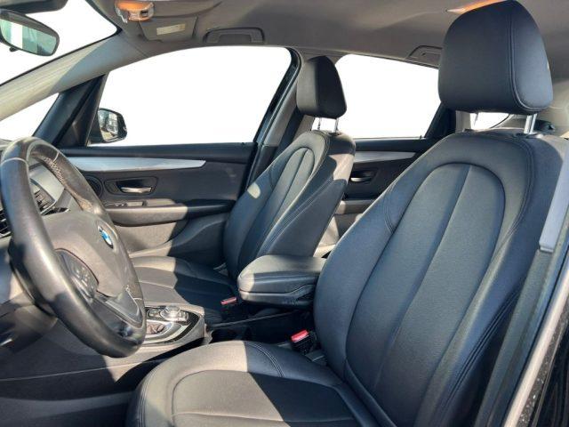 BMW 218 d Active Tourer Advantage