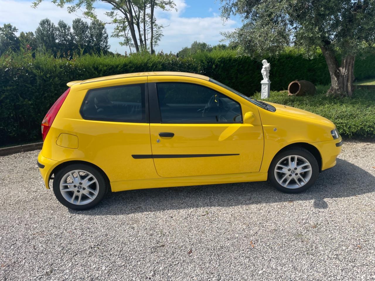 Fiat Punto 1.2i 16V cat 3 porte Sporting NEOPATENTATI