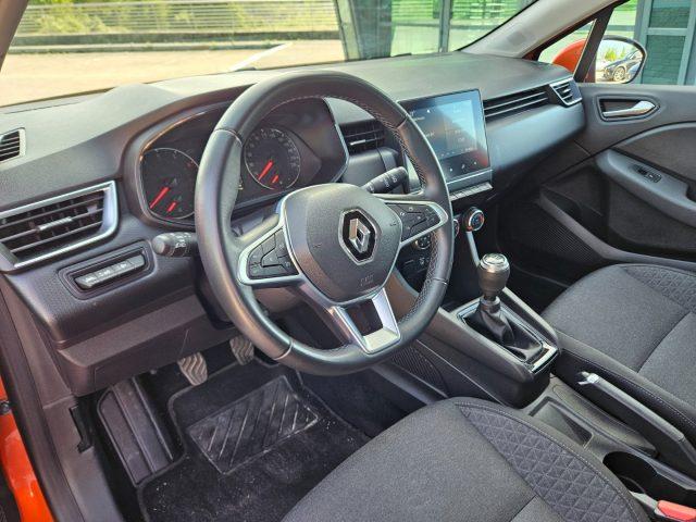 RENAULT Clio unicoproprietario POCHI KM