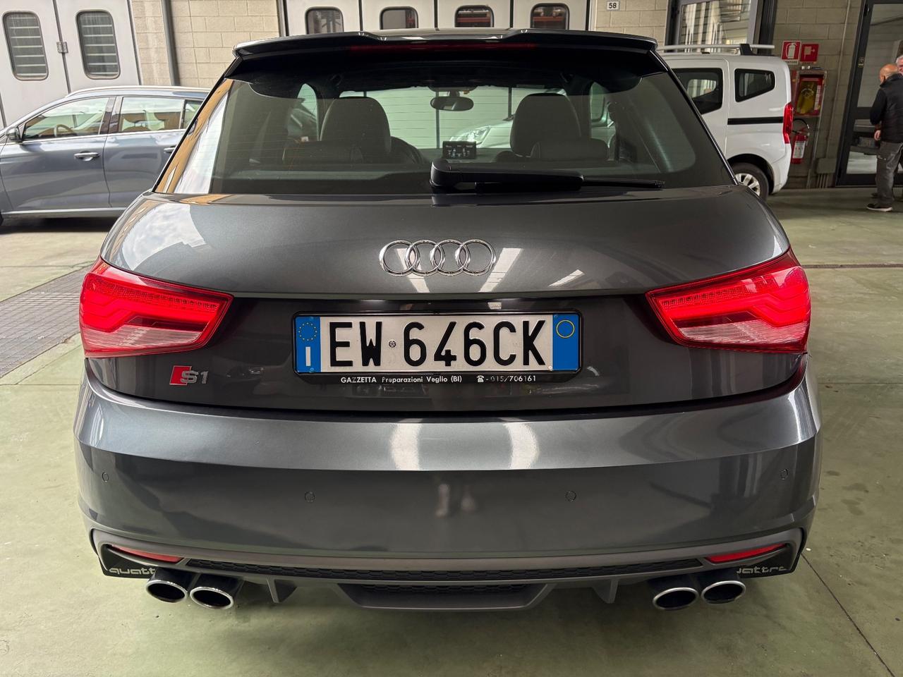 Audi A1 S1 2.0 TFSI quattro manuale