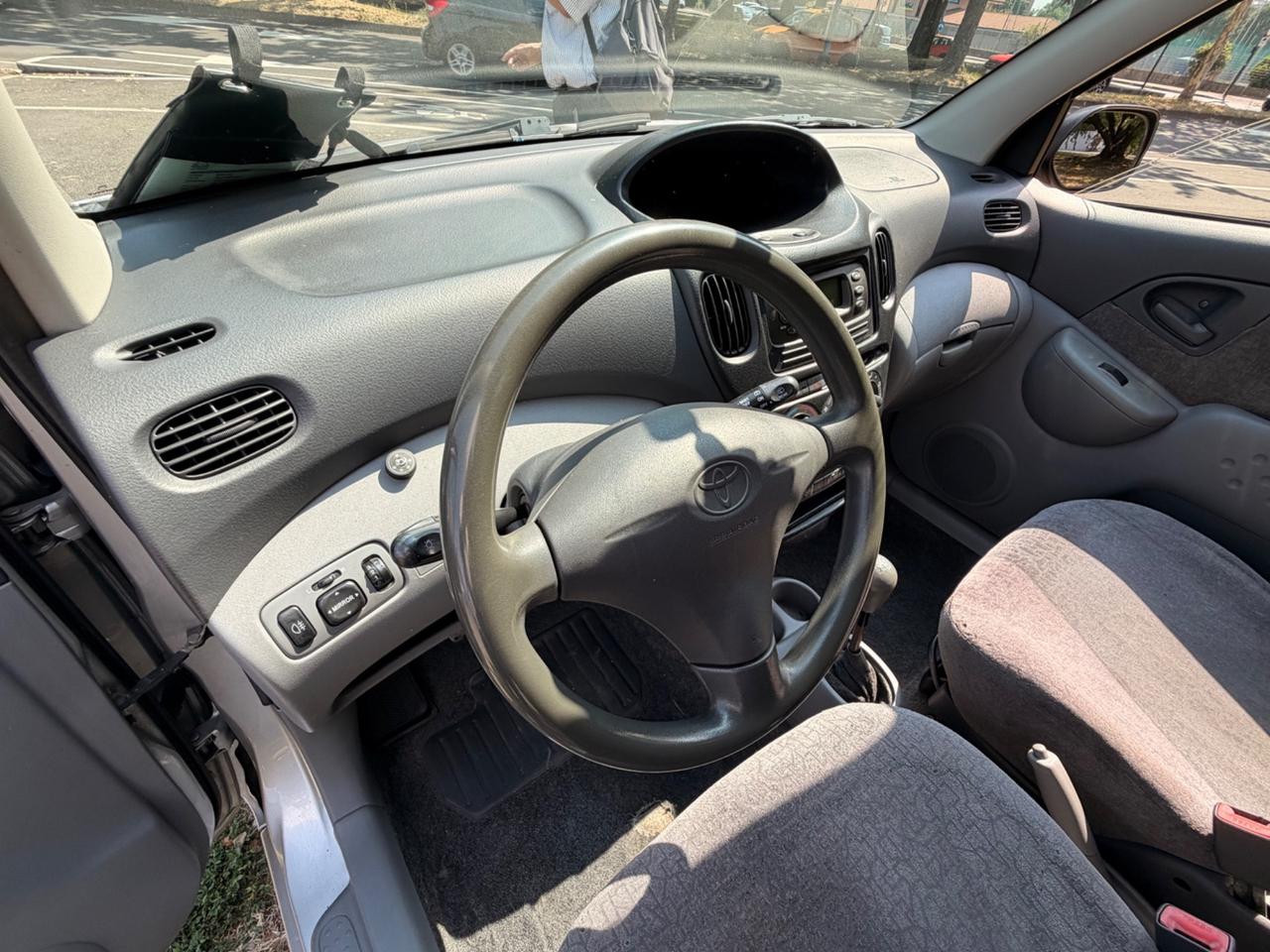 Toyota Yaris Verso 1.3i 16V cat Sol *GPL 2036*