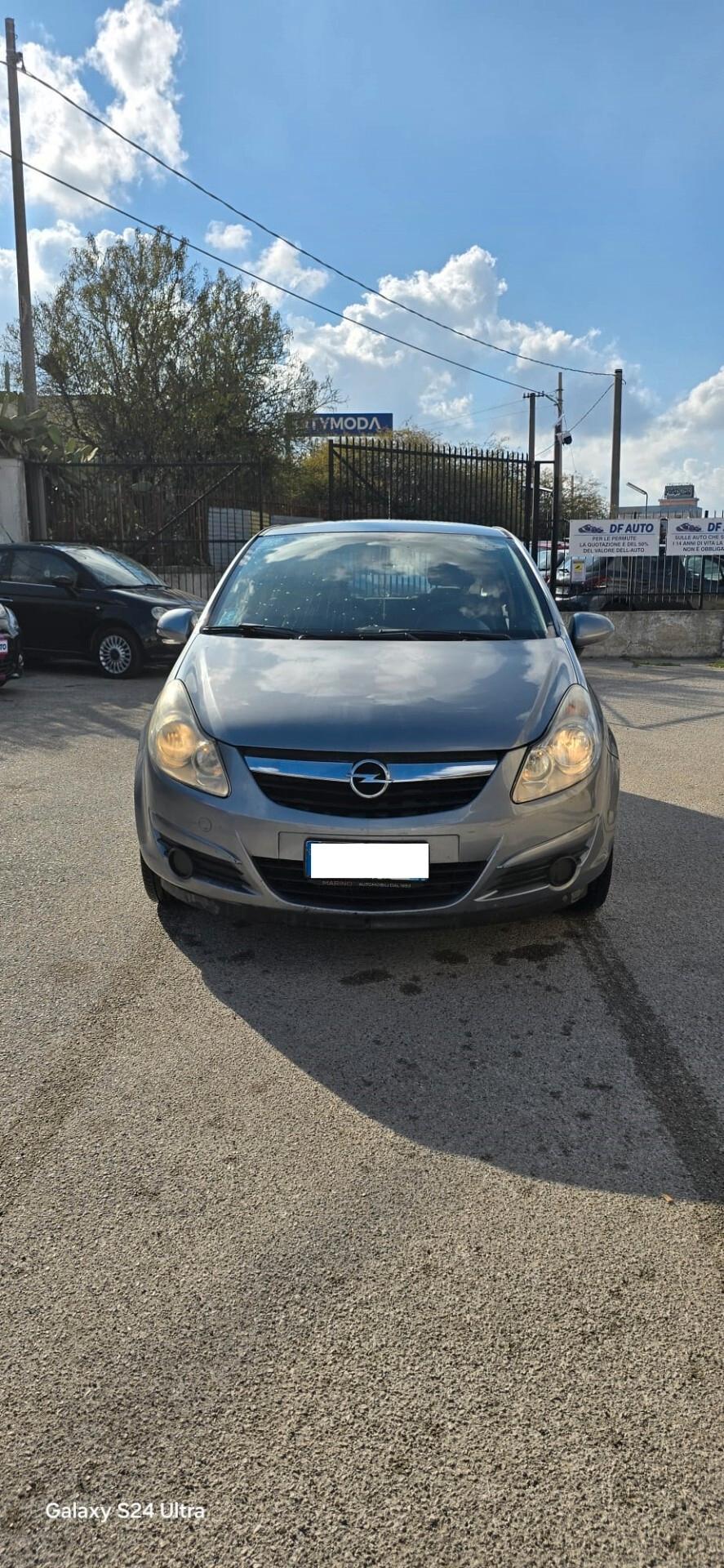 Opel Corsa 1.2 3 porte Sport