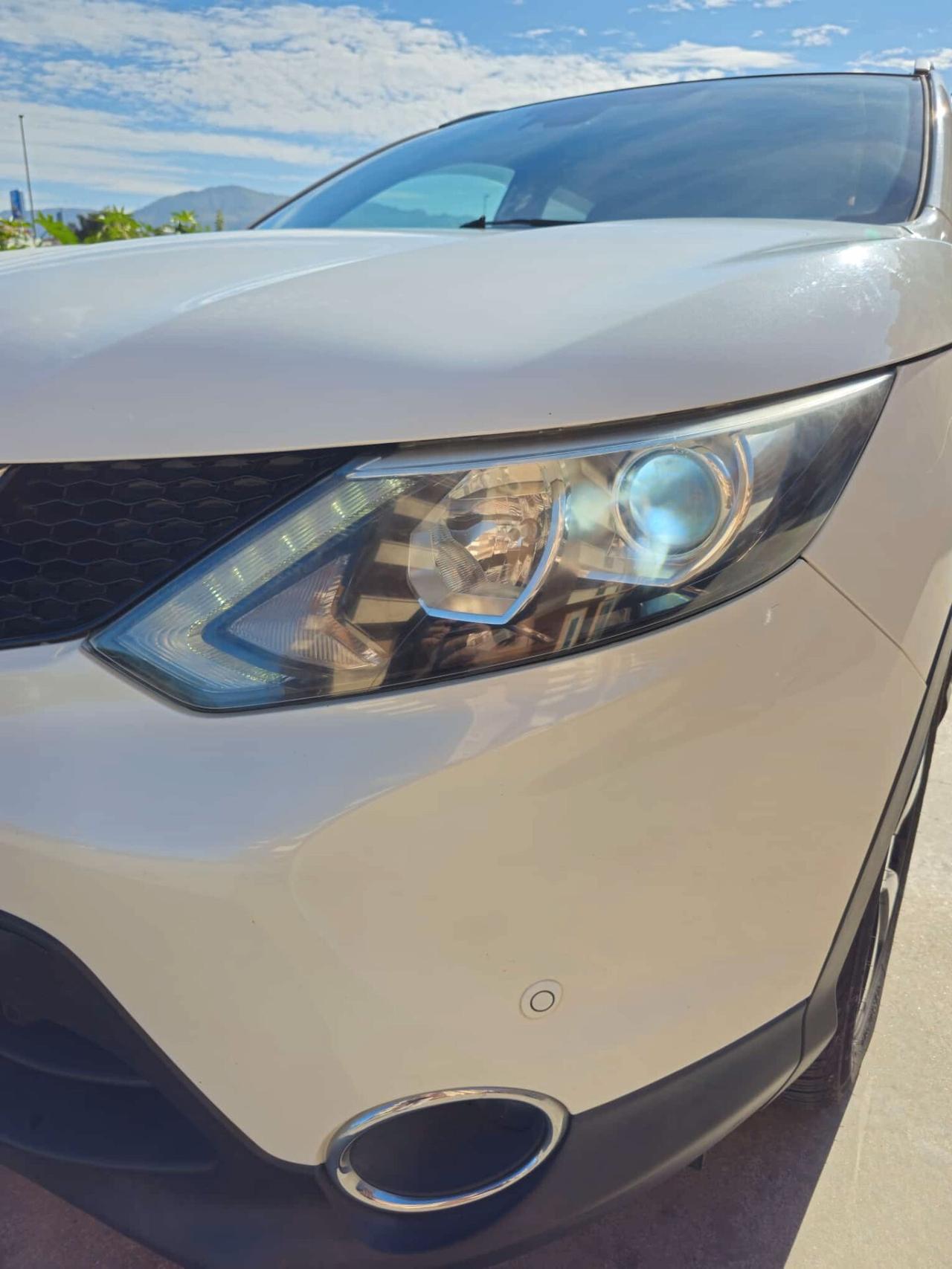 Nissan Qashqai 1.5 dCi N-Connecta