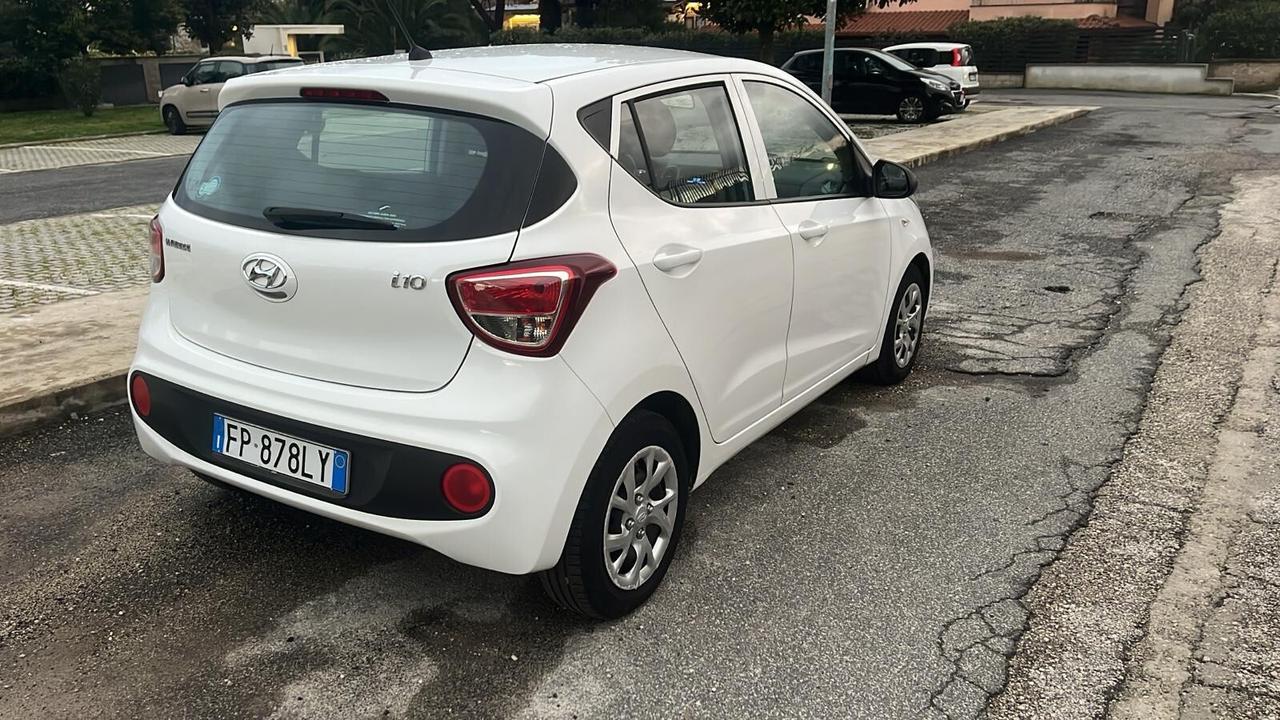 Hyundai i10 1.2 MPI Style PER NEOPANTENTATI