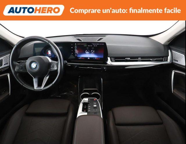 BMW iX1 xDrive 30 xLine
