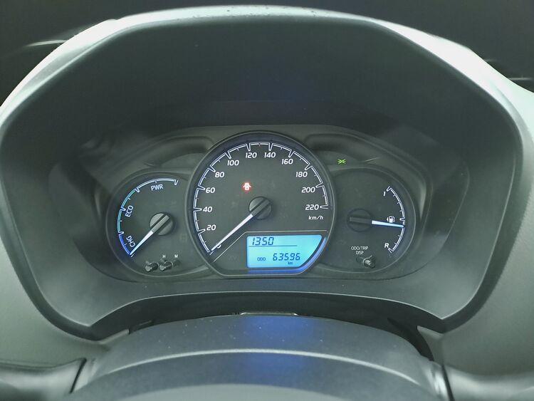 Toyota Yaris Hybrid Cool BR068879 1.5 Full Hybrid 101CV