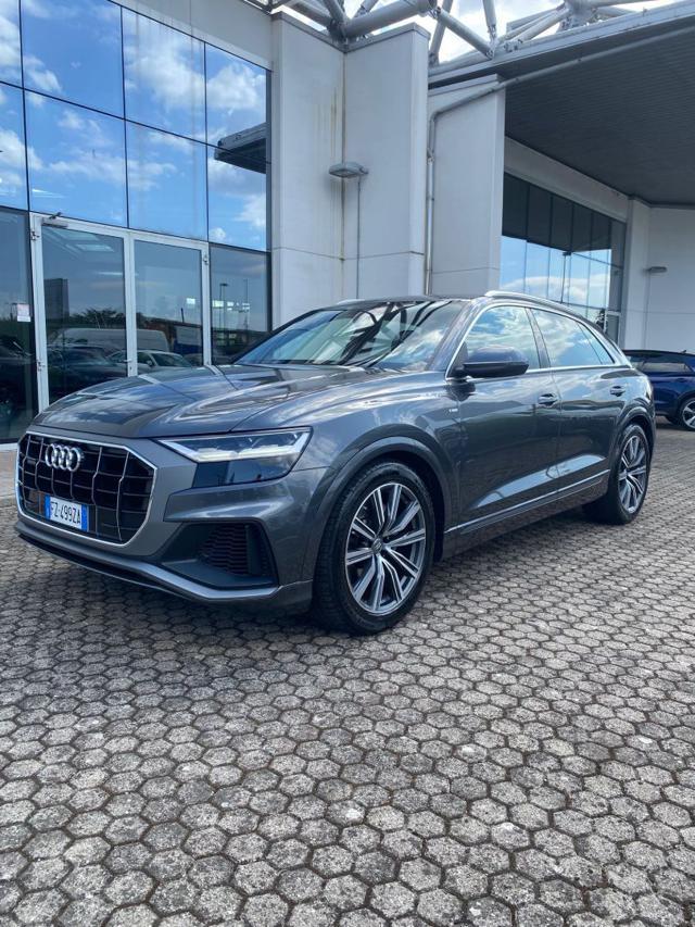 AUDI Q8 50 TDI 286 CV quattro tiptronic Sport