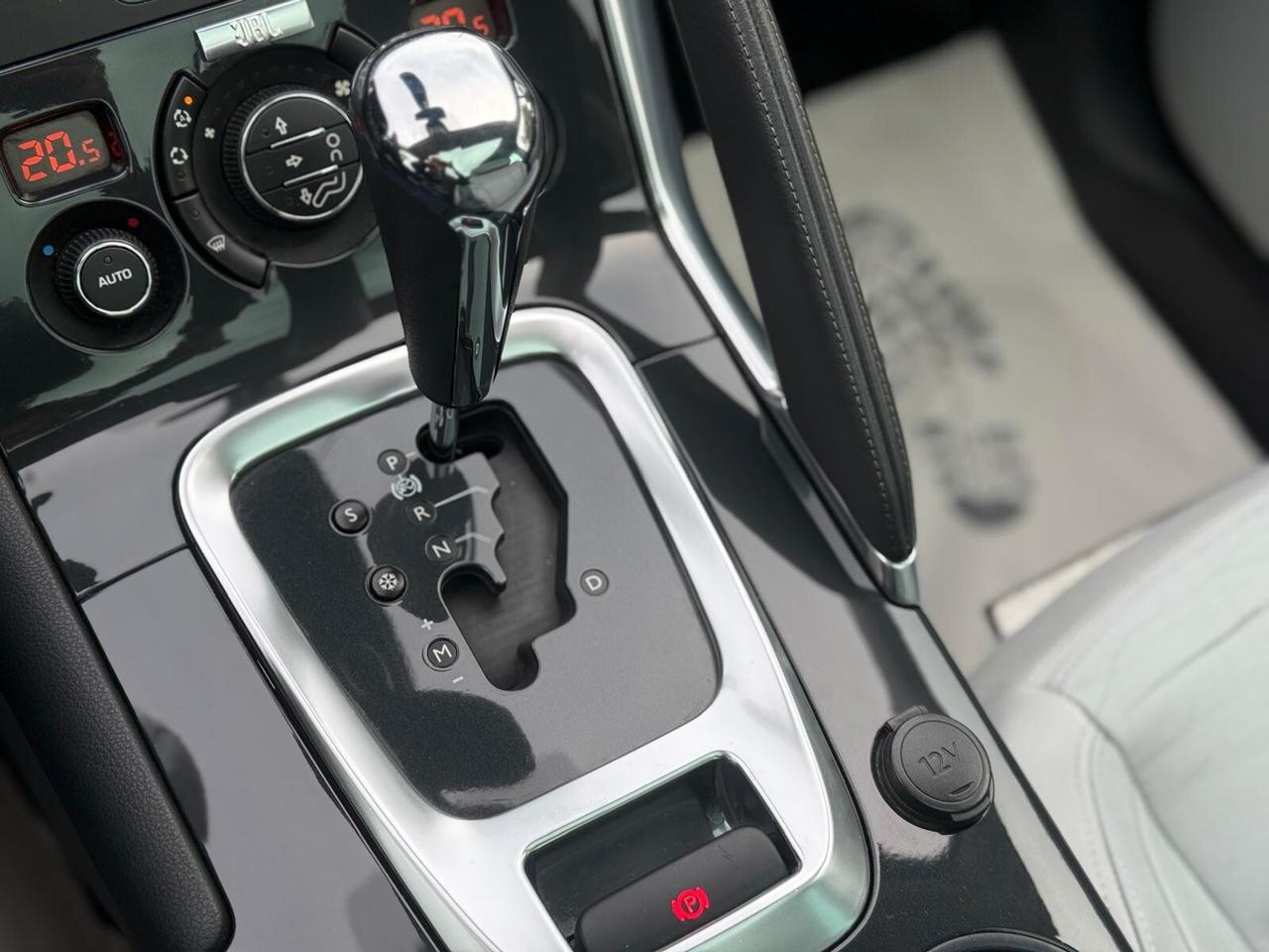 Peugeot 3008 2.0 HDi 163CV aut. Outdoor *Tetto