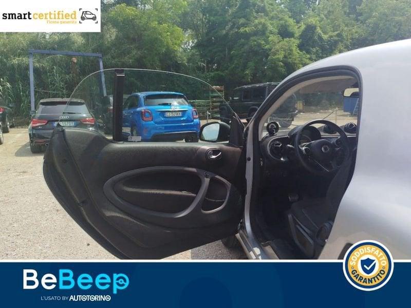 smart fortwo EQ PULSE 22KW