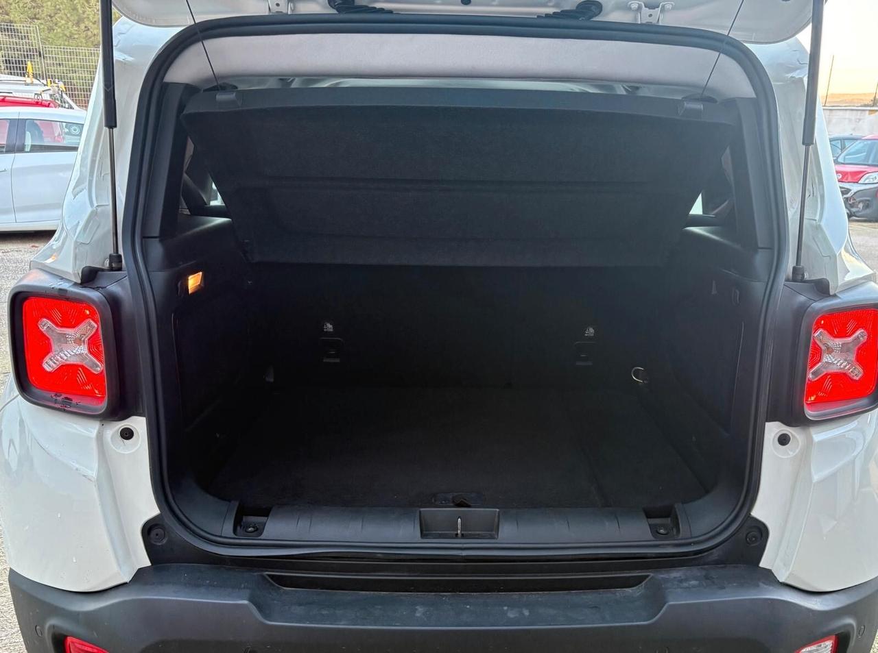 Jeep Renegade 1.6 Mjt 130 CV Longitude