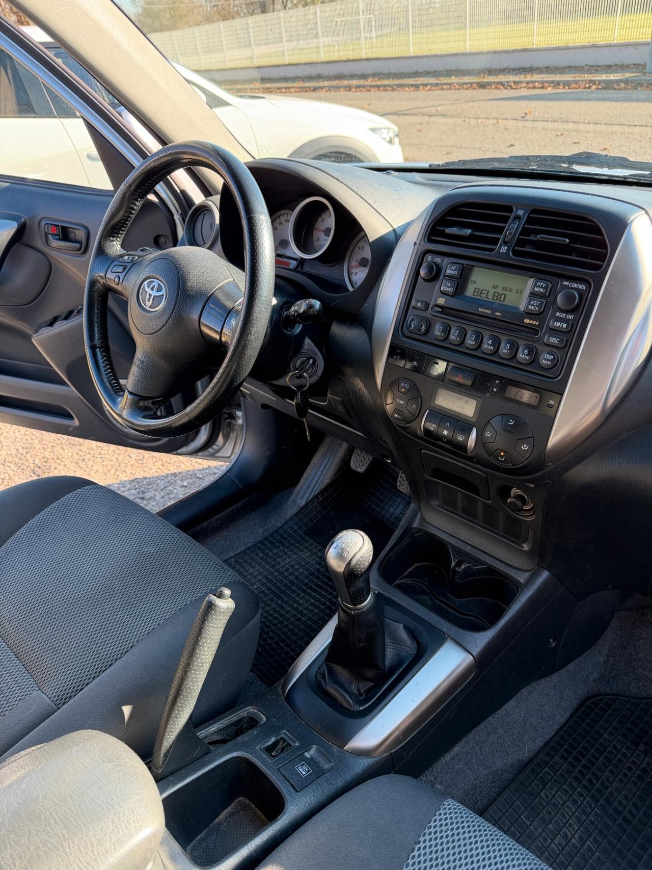 Toyota RAV 4 RAV4 2.0 Tdi D-4D cat 5 porte Sol