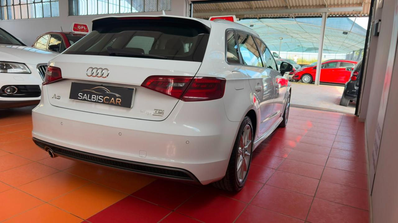 Audi A3 1,6 DIESEL clean diesel Ambition