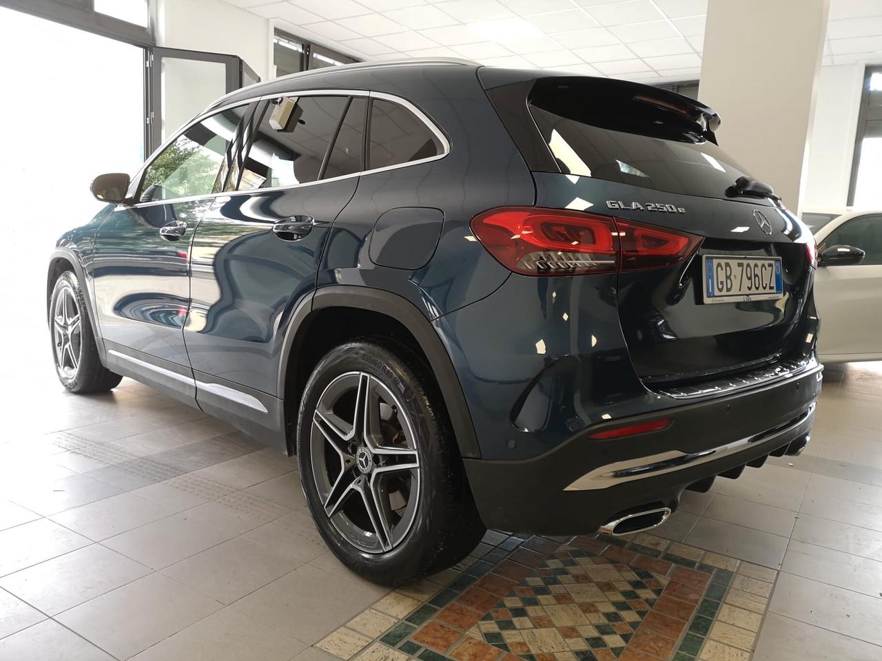 MERCEDES GLA 250 e EQ-Power Automatic Premium