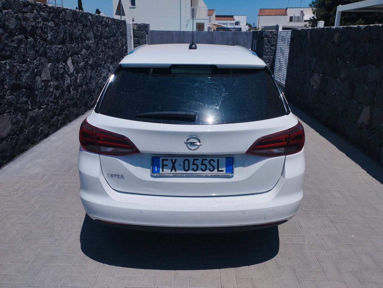 Opel Astra 1.6 CDTi 110CV Start&Stop Sports Tourer Business