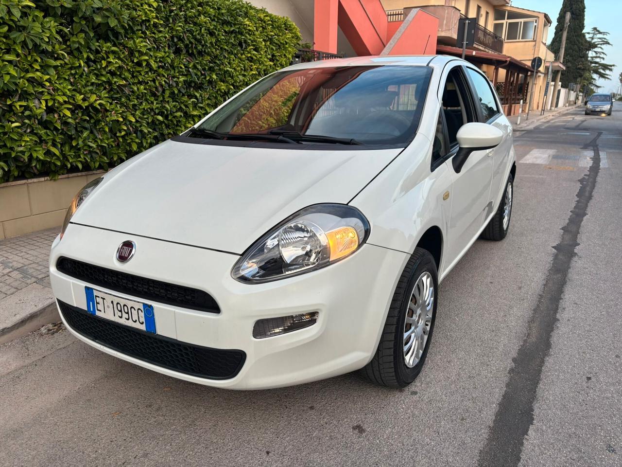 FIAT PUNTO 2013 BENZ/METANO